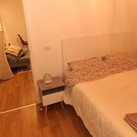 Our Dreams Over Appartement